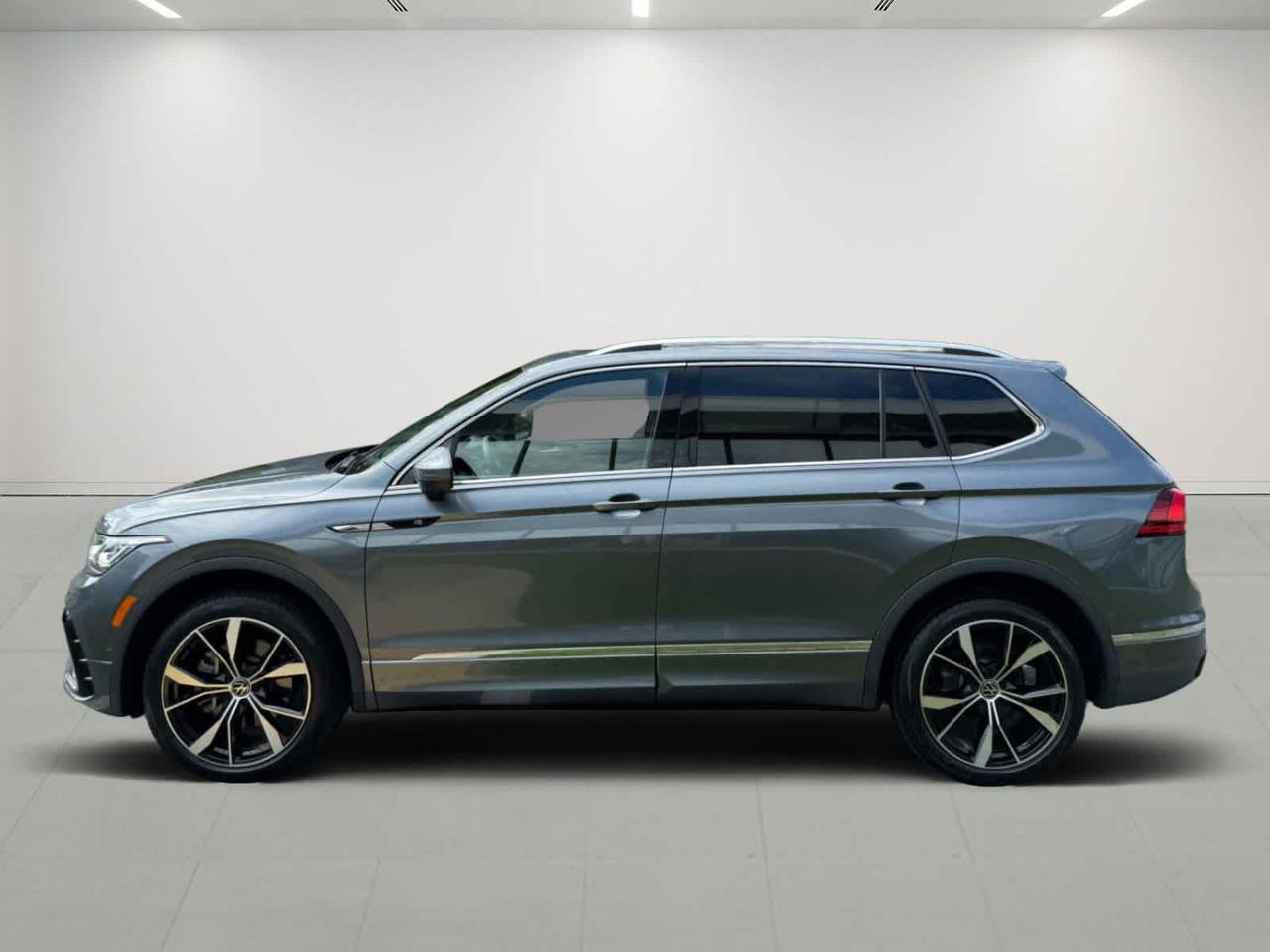 2022 Volkswagen Tiguan SEL R-Line Wellesley MA