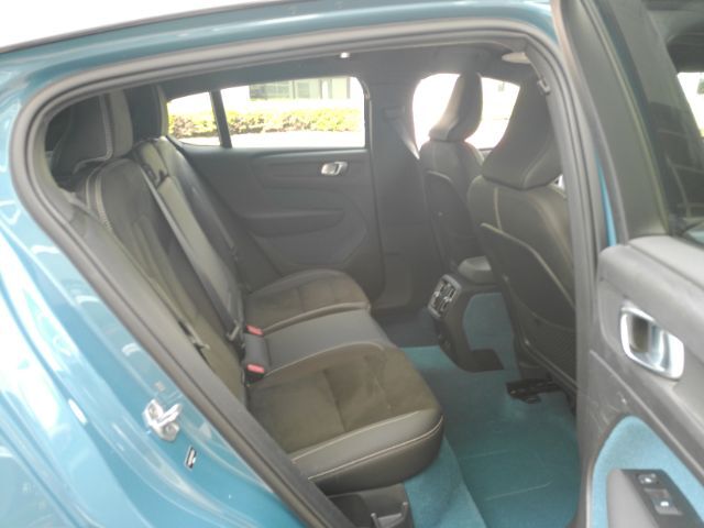 2022 Volvo C40 Recharge Pure Electric P8 Ultimate Plano TX