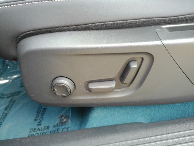 2022 Volvo C40 Recharge Pure Electric P8 Ultimate Plano TX