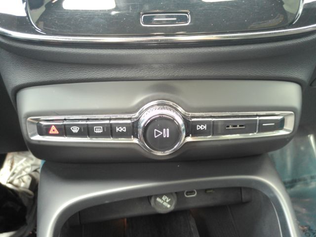 2022 Volvo C40 Recharge Pure Electric P8 Ultimate Plano TX