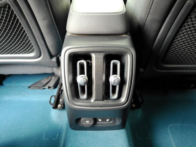 2022 Volvo C40 Recharge Pure Electric P8 Ultimate Plano TX