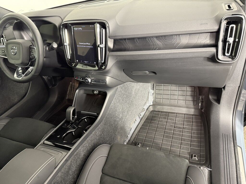2022 Volvo C40 Recharge Pure Electric P8 eAWD Ultimate Maumee OH