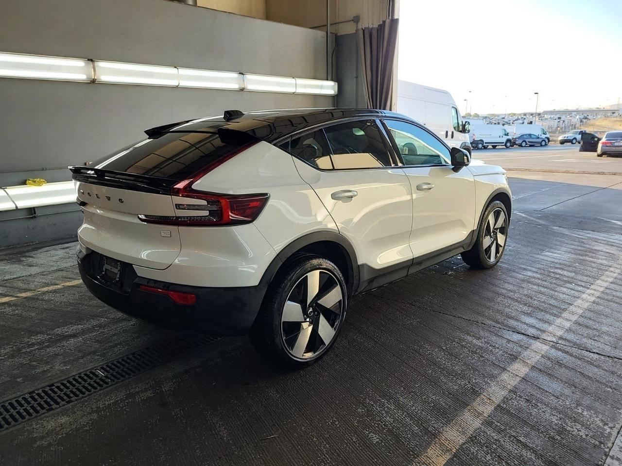 2022 Volvo C40 Recharge Pure Electric Ultimate Adaptive Cruise Surround View Camera Portland OR