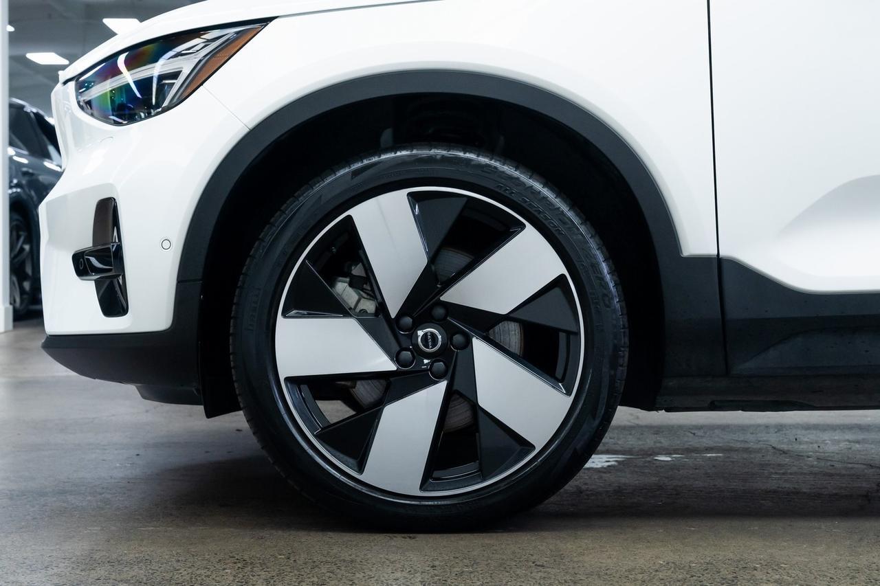 2022 Volvo C40 Recharge Pure Electric Ultimate Heated Seats Adaptive Cruise Surround View Camera Portland OR