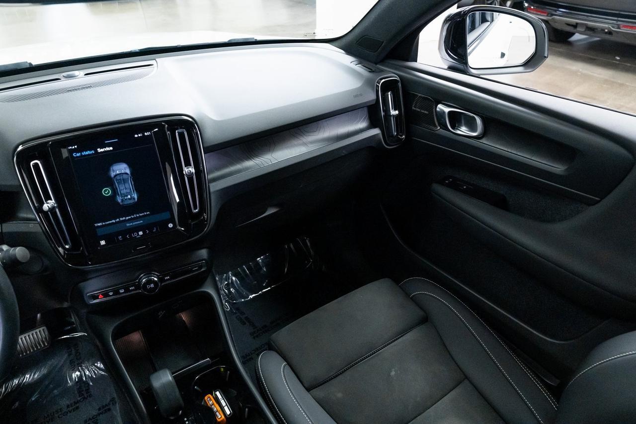 2022 Volvo C40 Recharge Pure Electric Ultimate Heated Seats Adaptive Cruise Surround View Camera Portland OR