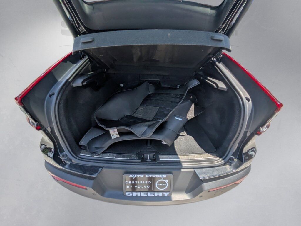2022 Volvo C40 Recharge Pure Electric Ultimate