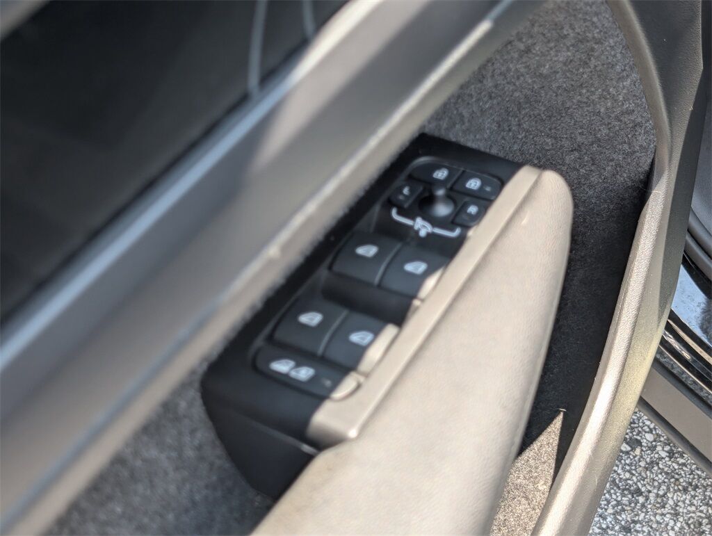 2022 Volvo C40 Recharge Pure Electric Ultimate
