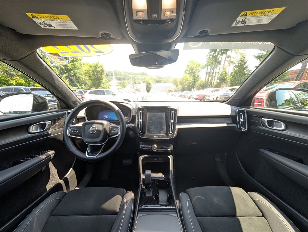 2022 Volvo C40 Recharge Pure Electric Ultimate