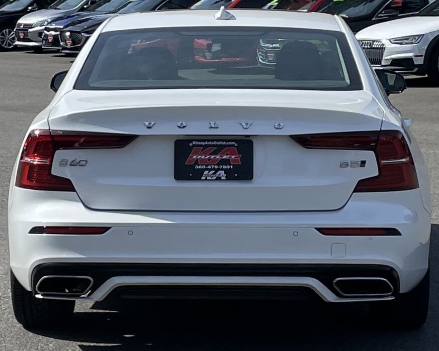 2022 Volvo S60 B5 Inscription Sedan 4D Port Orchard WA