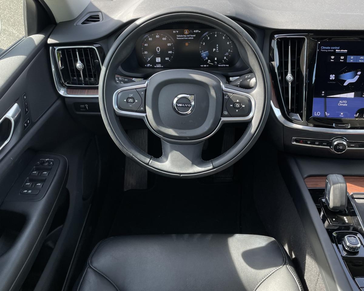 2022 Volvo S60 B5 Inscription Sedan 4D Port Orchard WA