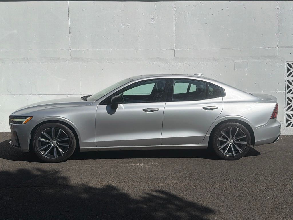 2022 Volvo S60 B5 Momentum Portland OR