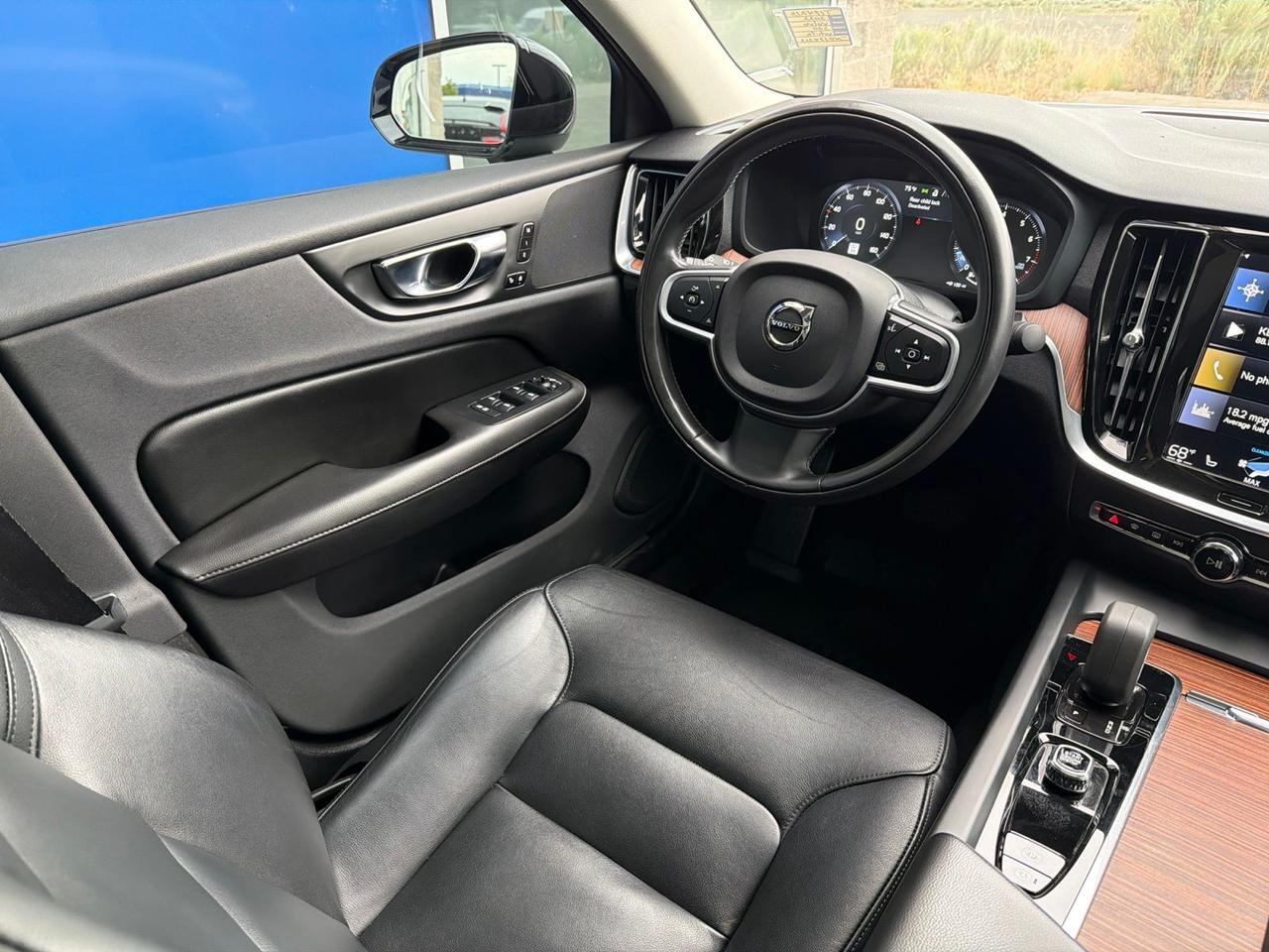 2022 Volvo S60 B5 Momentum Bend OR