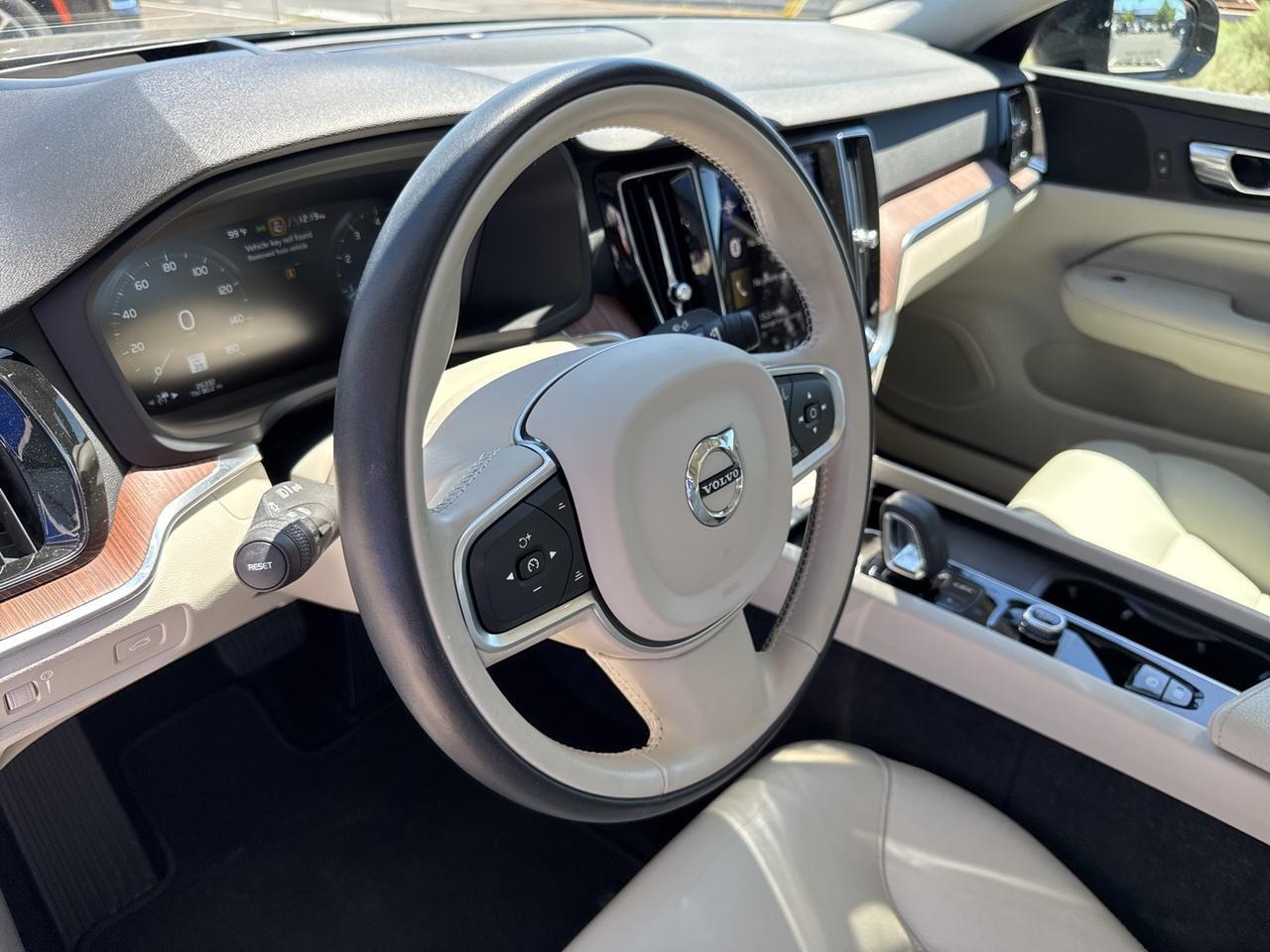 2022 Volvo S60 B5 Momentum Bend OR