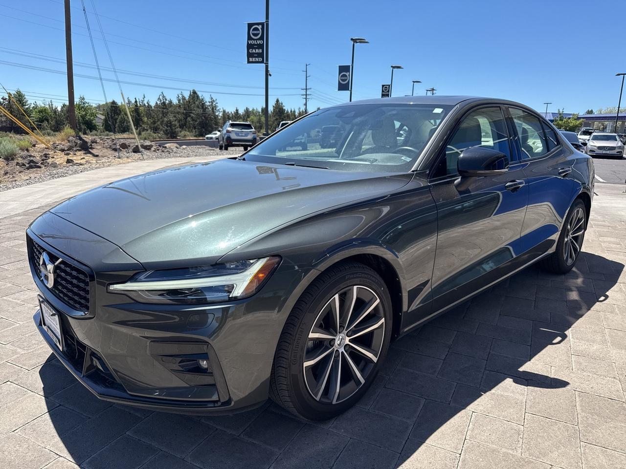2022 Volvo S60 B5 Momentum Bend OR
