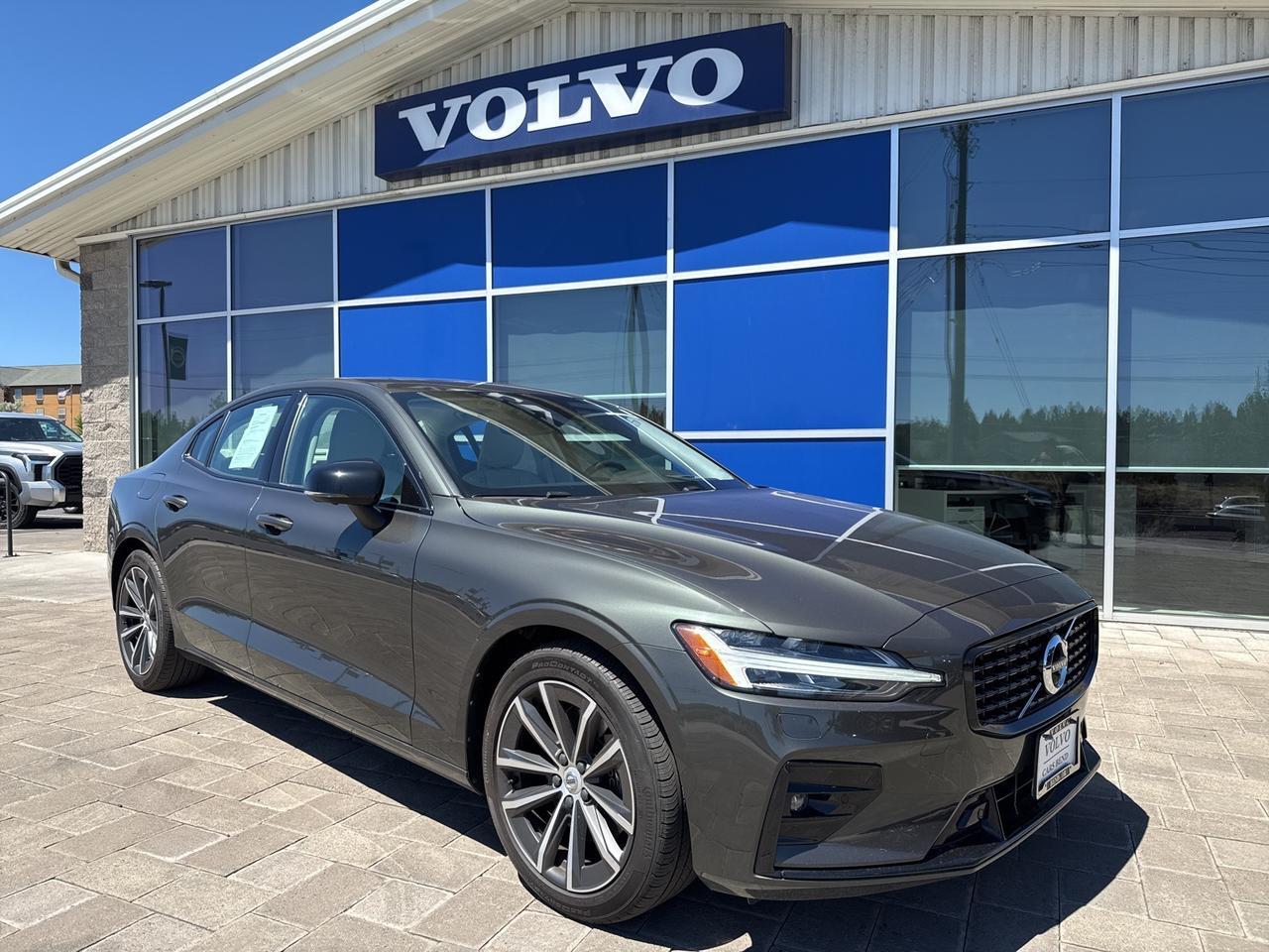2022 Volvo S60 B5 Momentum Bend OR