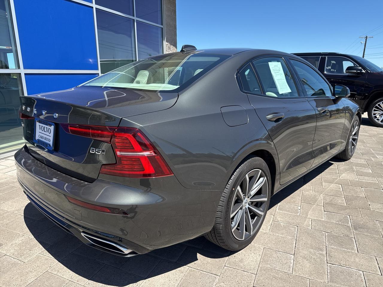 2022 Volvo S60 B5 Momentum Bend OR