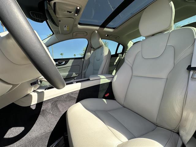 2022 Volvo S60 B5 Momentum Tucson AZ