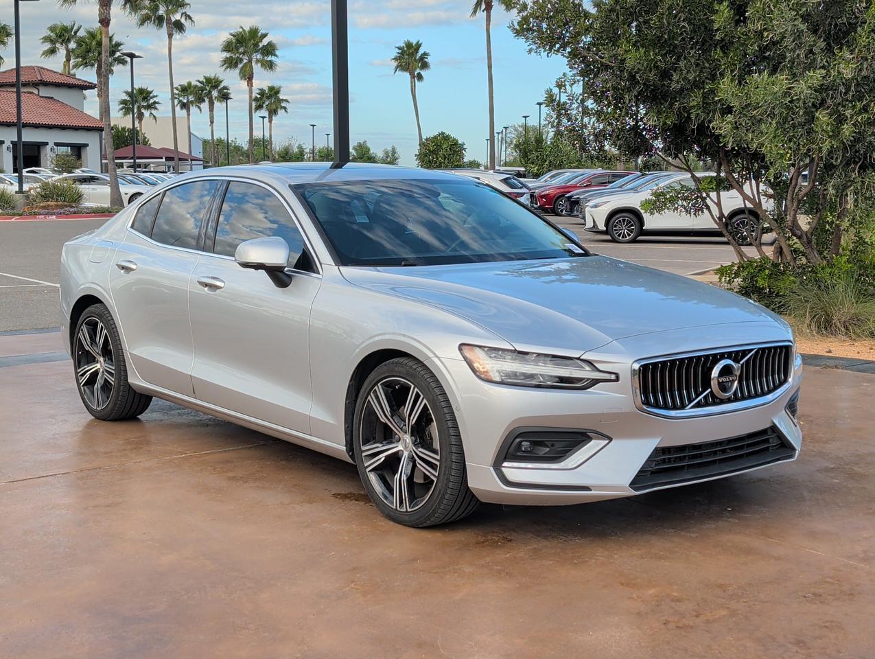 2022 Volvo S60