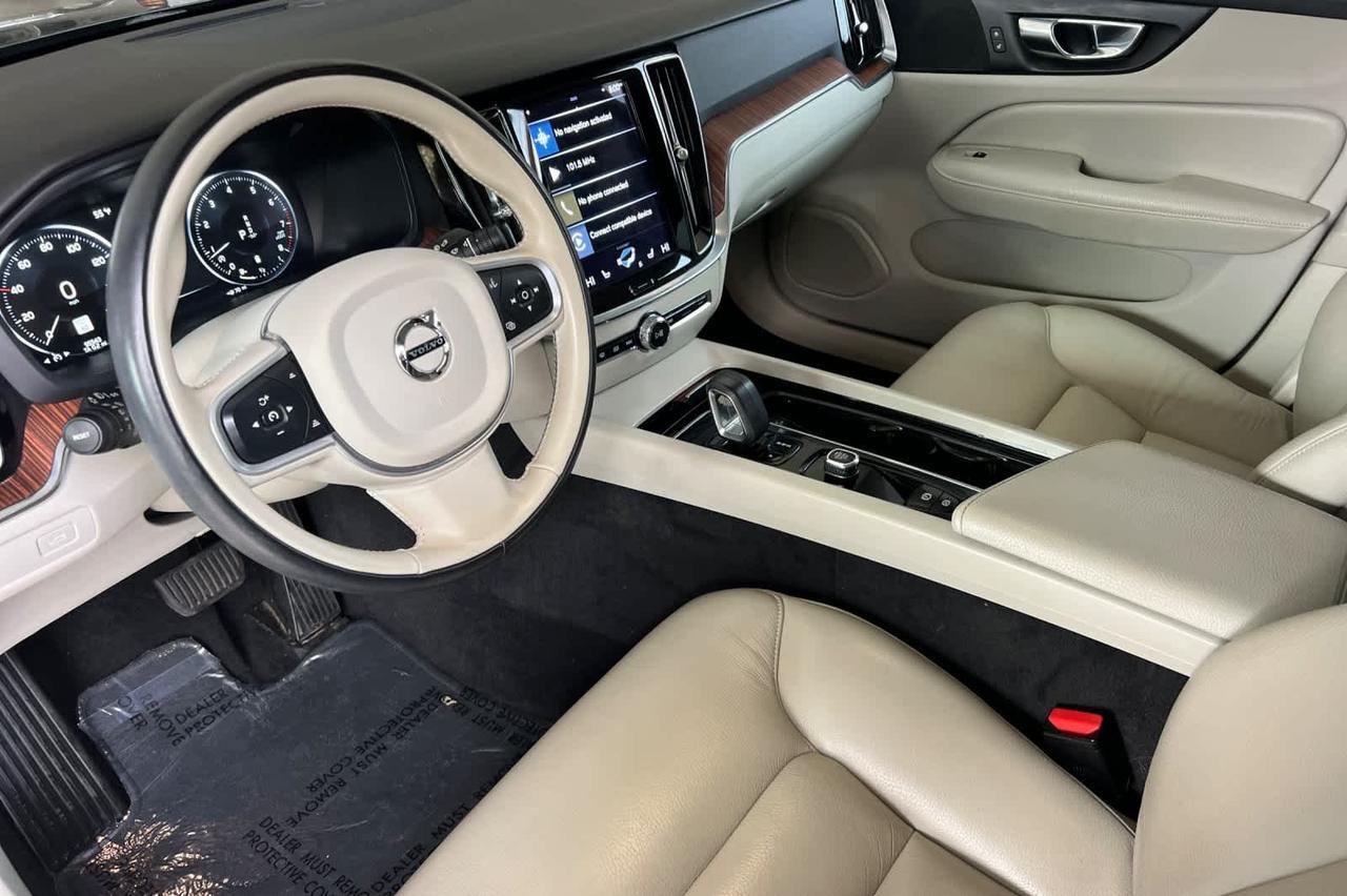 2022 Volvo S60 Momentum Roseville CA