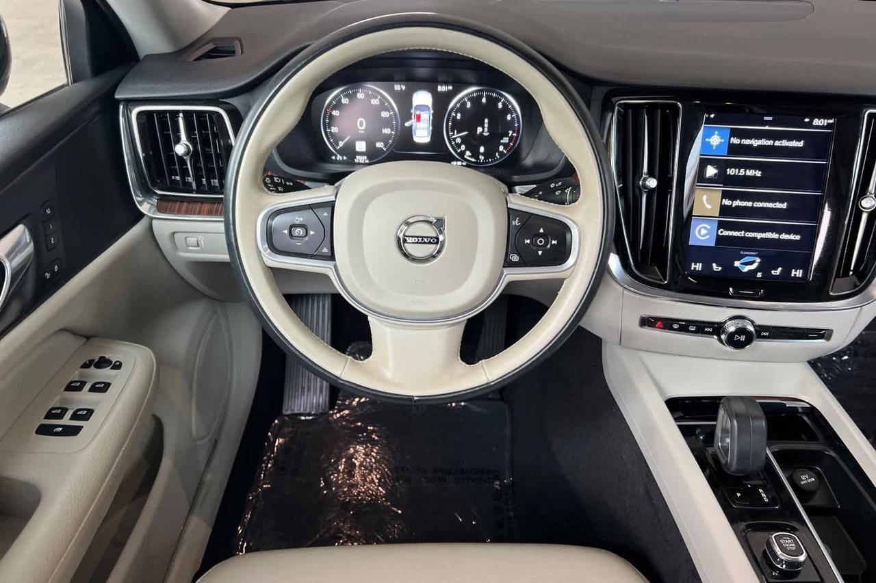 2022 Volvo S60 Momentum Roseville CA