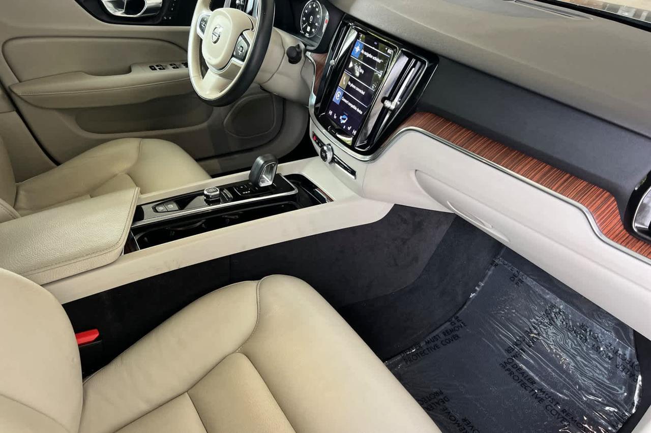 2022 Volvo S60 Momentum Roseville CA