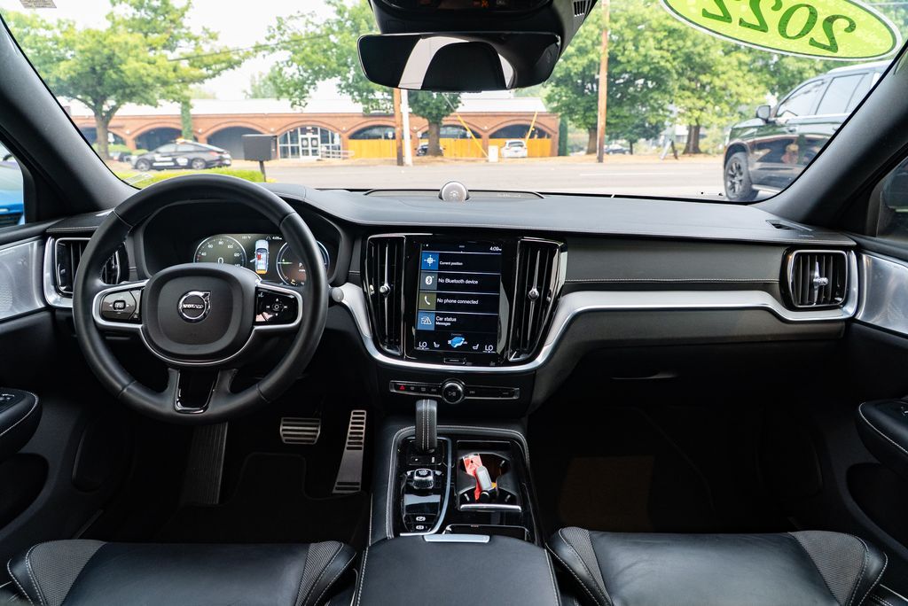 2022 Volvo S60 Recharge Plug-In Hybrid T8 R-Design Beaverton OR