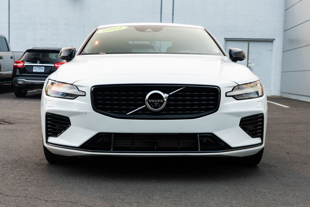 2022 Volvo S60 Recharge Plug-In Hybrid T8 R-Design Beaverton OR