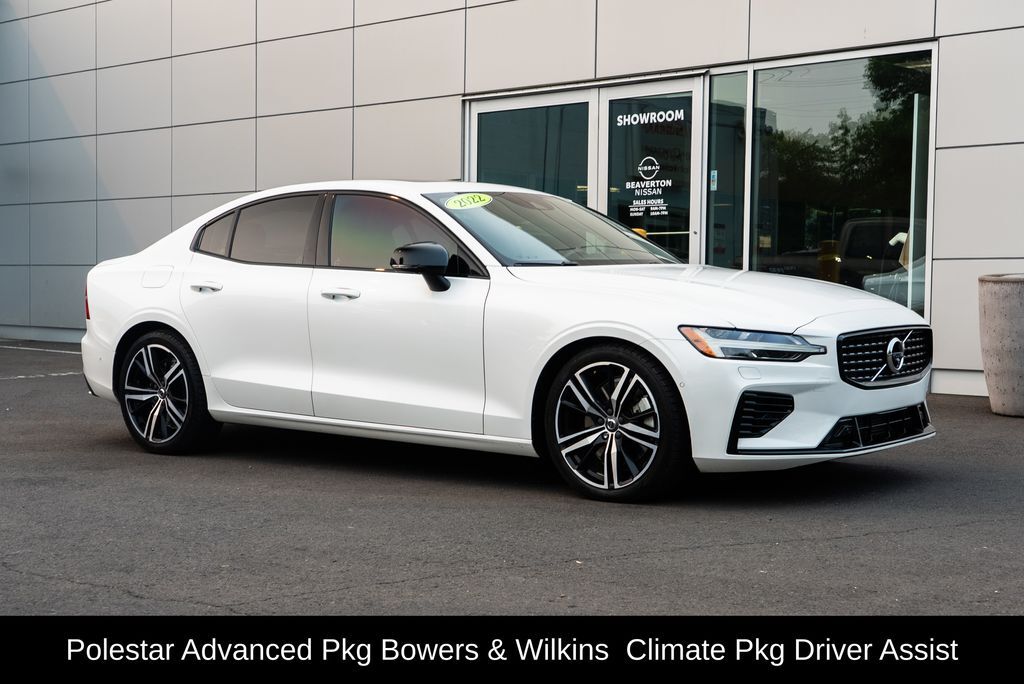2022 Volvo S60 Recharge Plug-In Hybrid T8 R-Design