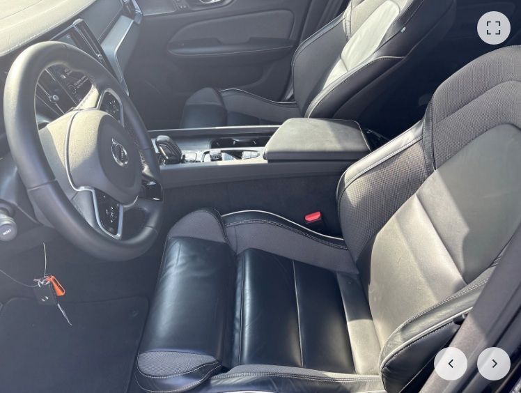 2022 Volvo S60 T6 R-Design OR