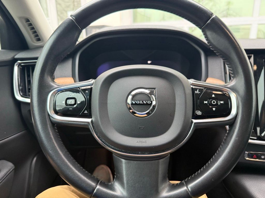 2022 Volvo S90 B6 Momentum San Clemente CA