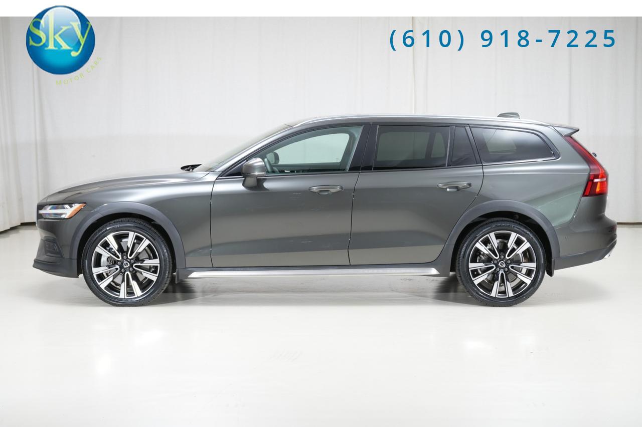 2022 Volvo V60 Cross Country AWD T5 POLESTAR PERFORMANCE