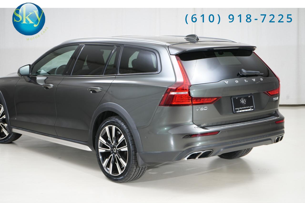 2022 Volvo V60 Cross Country AWD T5 POLESTAR PERFORMANCE West Chester PA