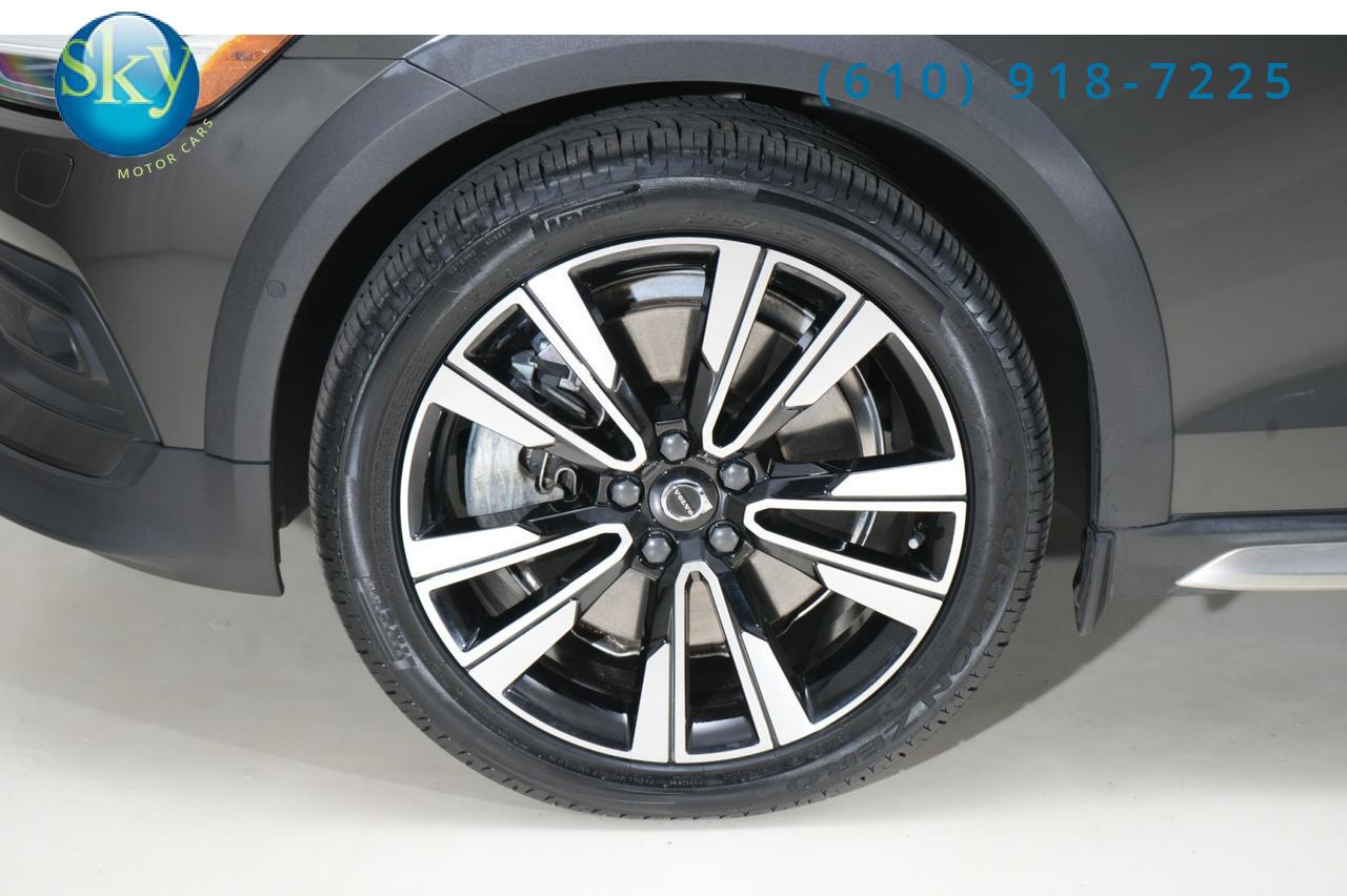 2022 Volvo V60 Cross Country AWD T5 POLESTAR PERFORMANCE West Chester PA