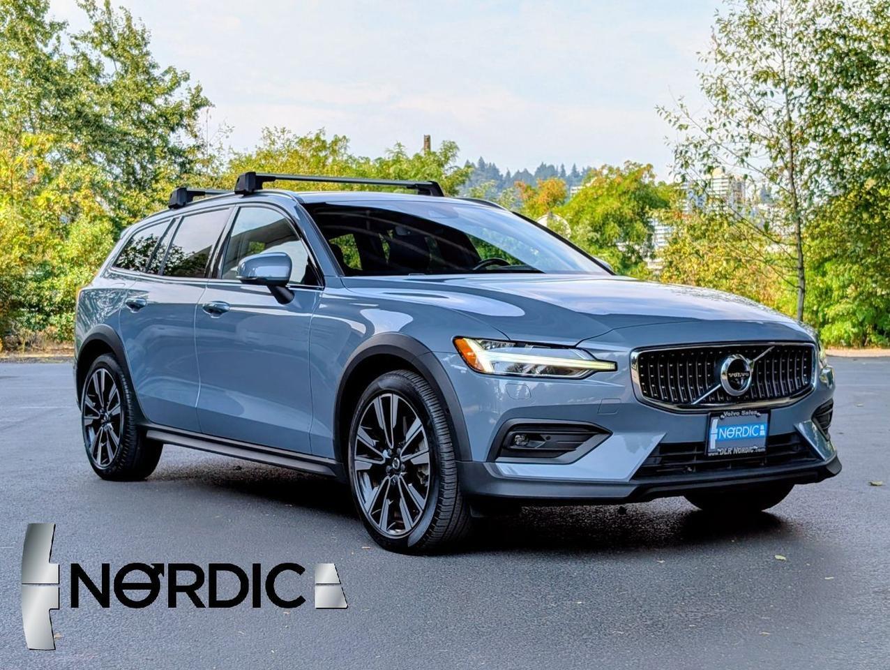 2025 Volvo S60 B5 Plus photo 38