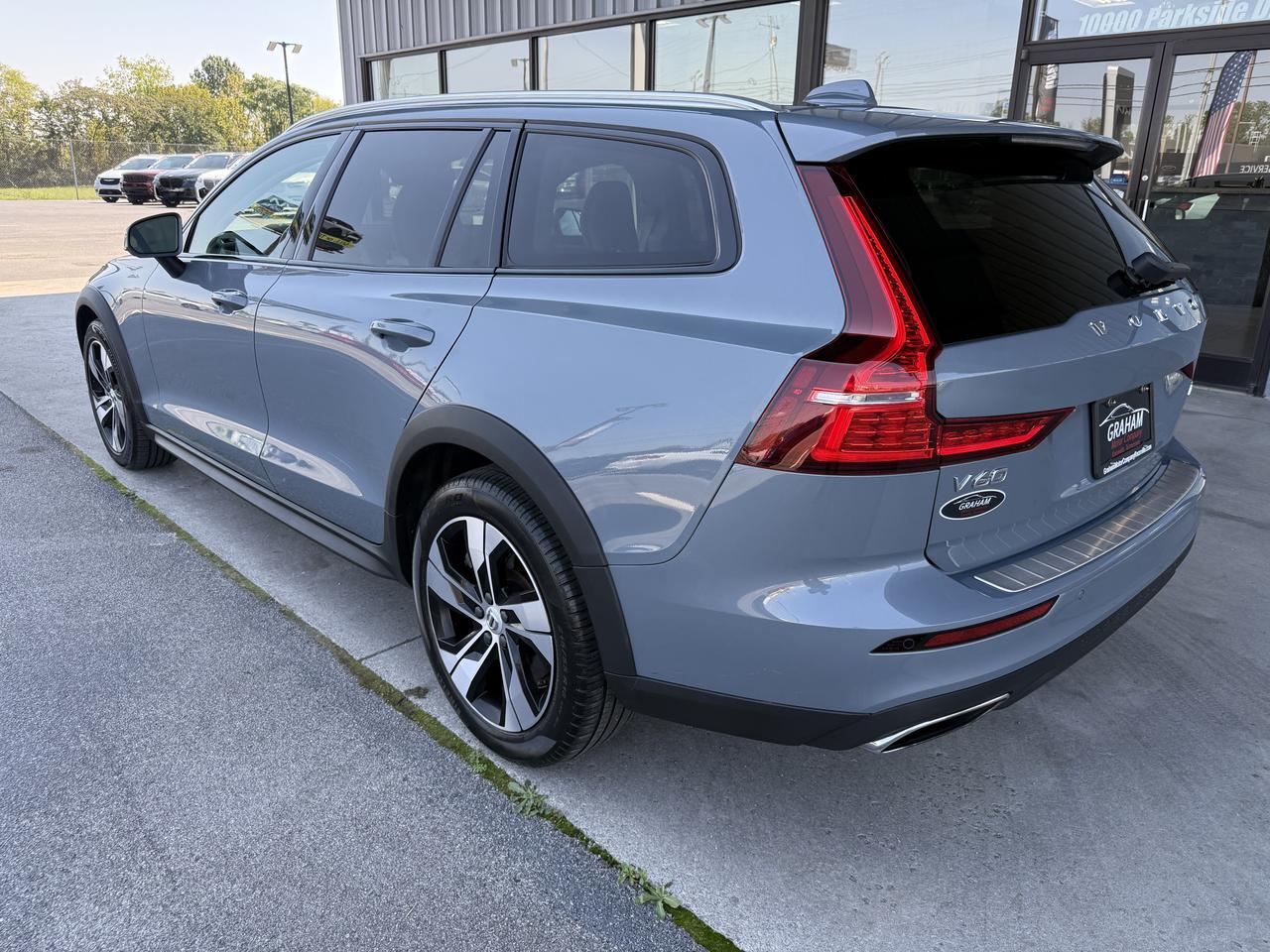 2022 Volvo V60 Cross Country T5 Knoxville TN