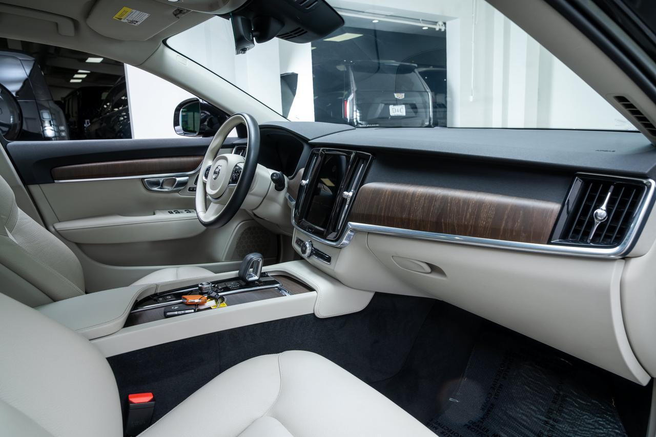 2022 Volvo V90 Cross Country B6 Adaptive Cruise / Steer Assist Portland OR