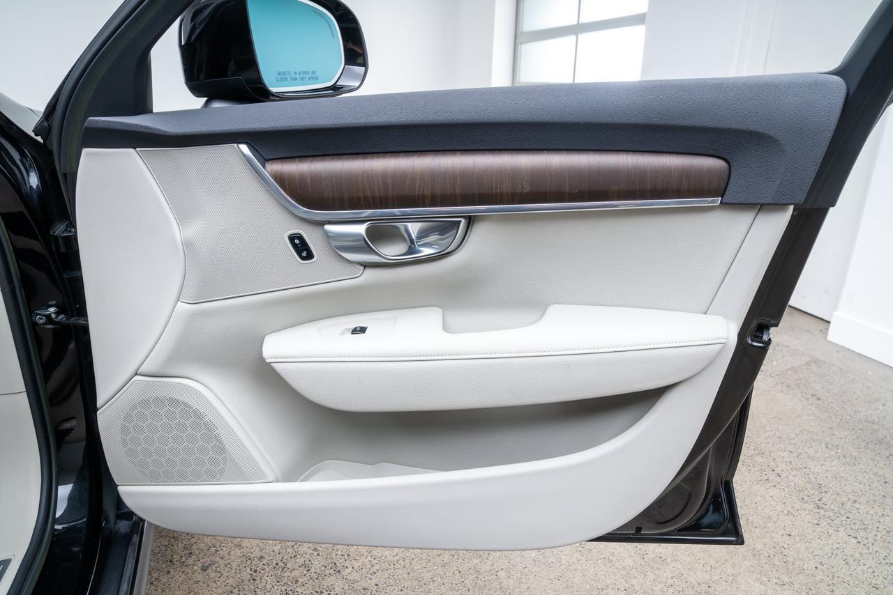 2022 Volvo V90 Cross Country B6 Adaptive Cruise / Steer Assist Portland OR