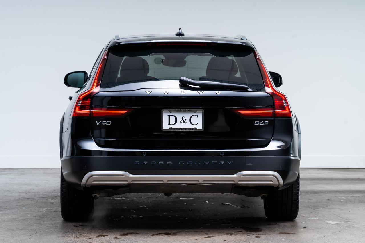 2022 Volvo V90 Cross Country B6 Adaptive Cruise / Steer Assist Portland OR