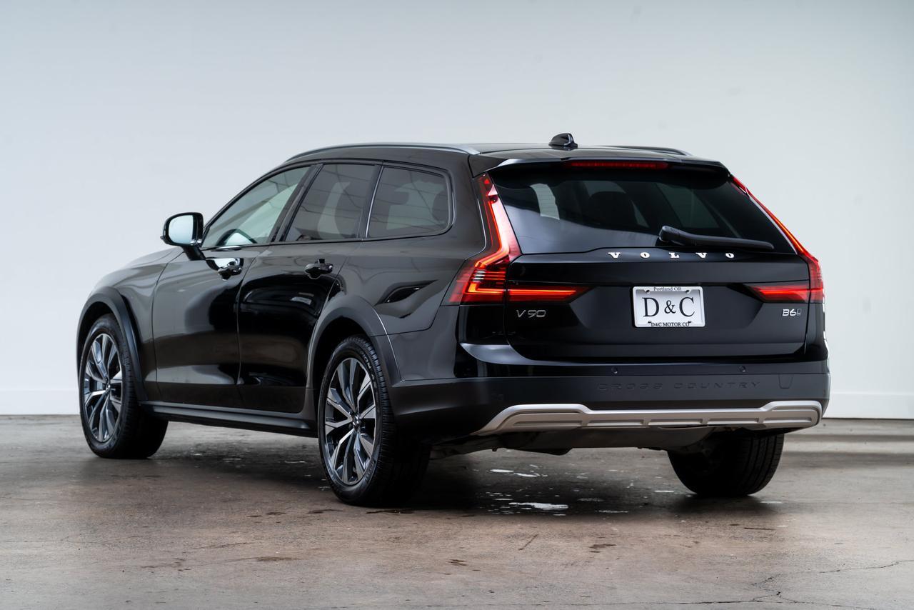 2022 Volvo V90 Cross Country B6 Adaptive Cruise / Steer Assist Portland OR