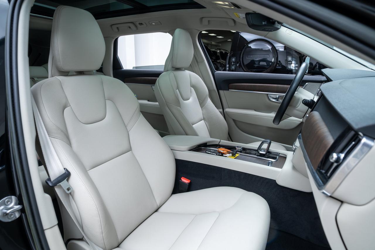 2022 Volvo V90 Cross Country B6 Adaptive Cruise / Steer Assist Portland OR