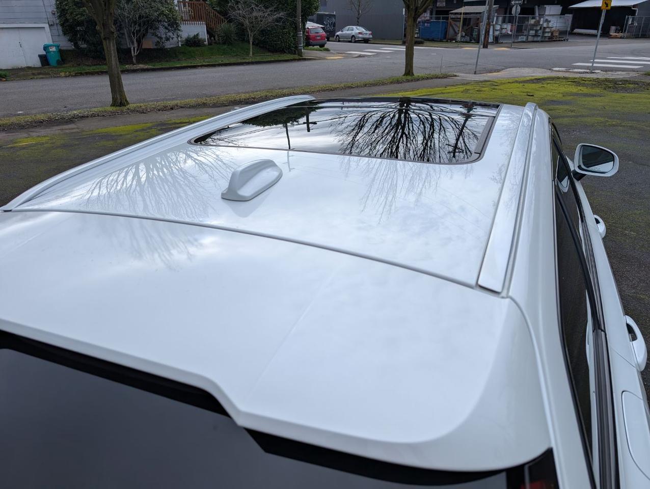 2022 Volvo V90 Cross Country B6 Hybrid AWD | 295hp, HK Premium Audio, Pilot Assist, 360° Cam, 4 Heated Seats & Htd Wheel Portland OR