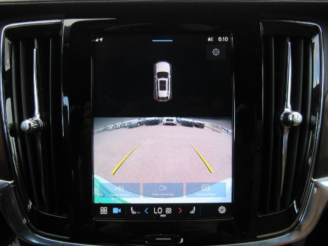 2022 Volvo V90 Cross Country B6 Plano TX