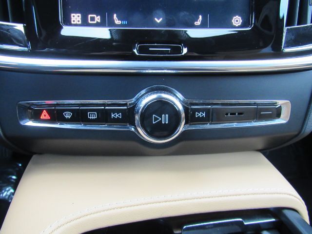 2022 Volvo V90 Cross Country B6 Plano TX