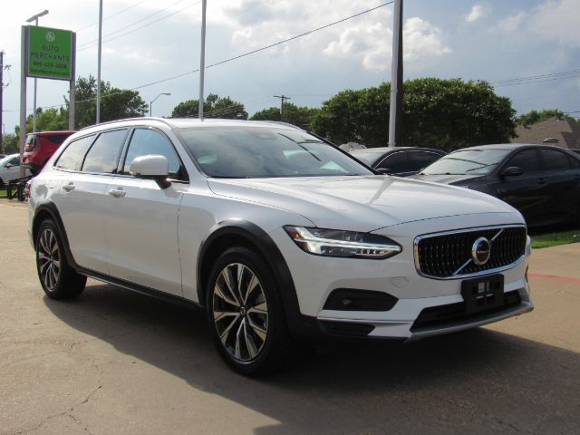 2022 Volvo V90 Cross Country B6 Plano TX