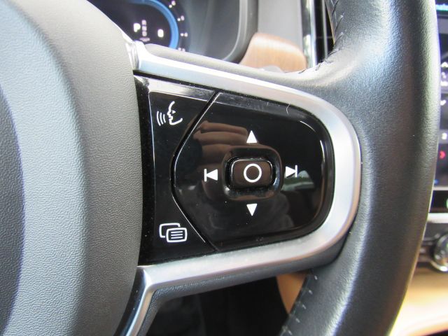 2022 Volvo V90 Cross Country B6 Plano TX
