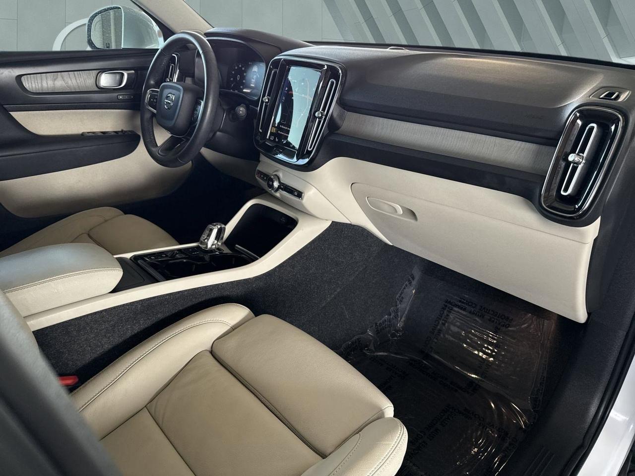 2022 Volvo XC40 Inscription San Antonio TX