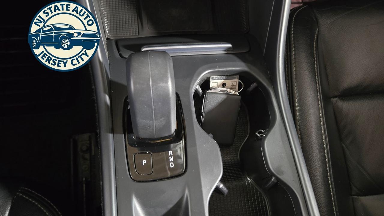 2022 Volvo XC40 Momentum Jersey City NJ