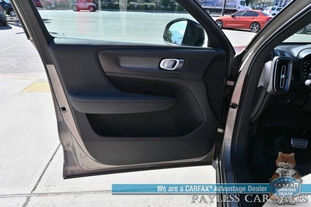2022 Volvo XC40 R-Design Anchorage AK