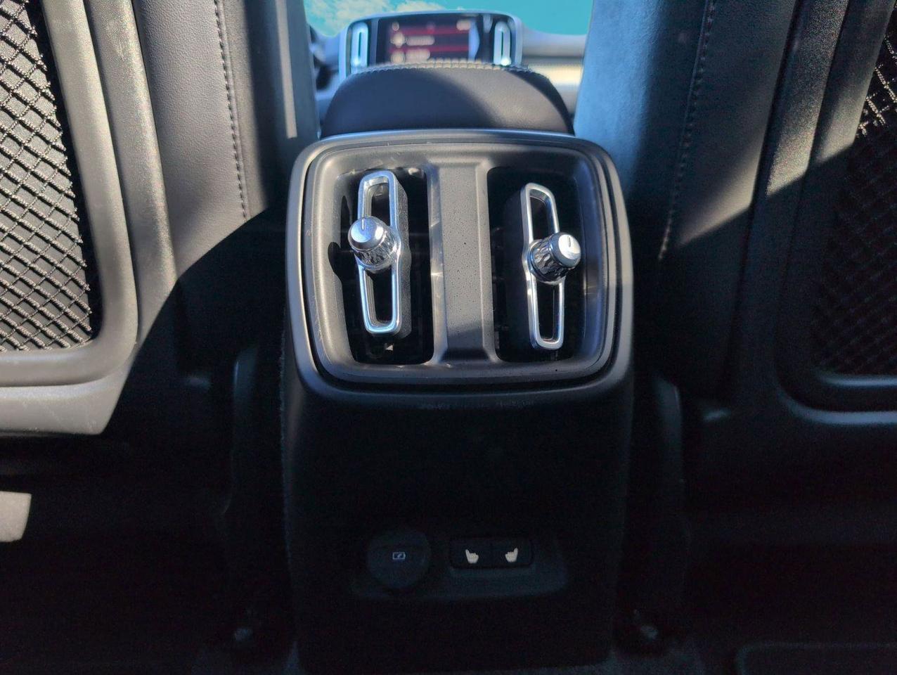 2022 Volvo XC40 R-Design San Antonio TX