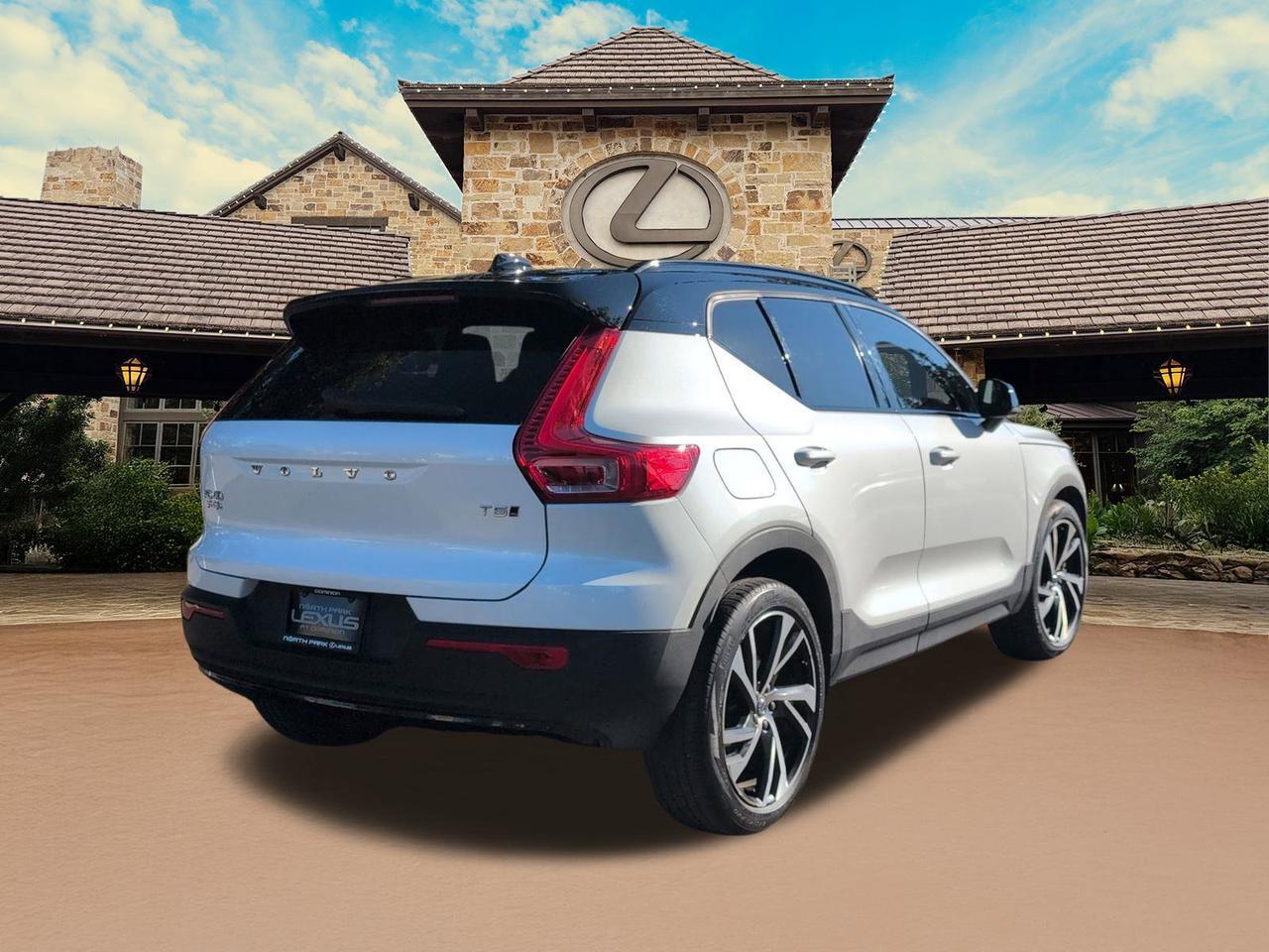 2022 Volvo XC40 R-Design San Antonio TX
